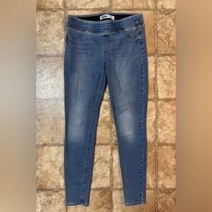 Old Navy Women’s Rockstar Jean Jeggings- Medium Blue Washed